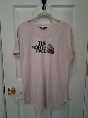 The North Face Pale Pink Logo Short Sleeve Tee